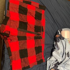 Old navy pajamas never worn (bought wrong size)